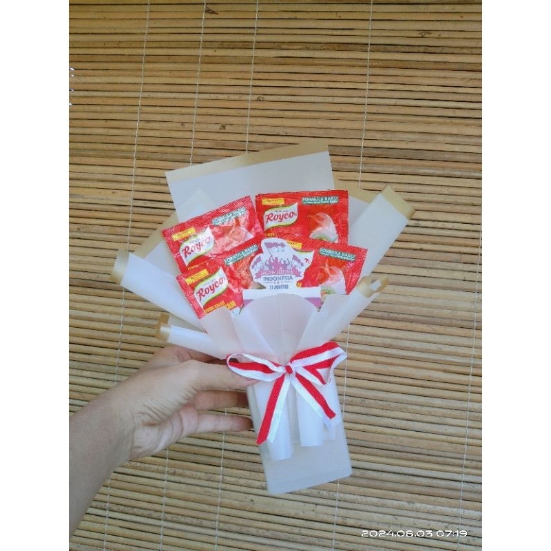 

Promo!! Bucket merah putih buket kemerdekaan/ hadiah hari kemerdekaan