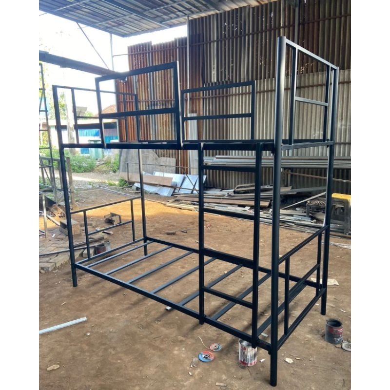 ranjang besi tingkat / ranjang besi susun 2/dipan besi tingkat