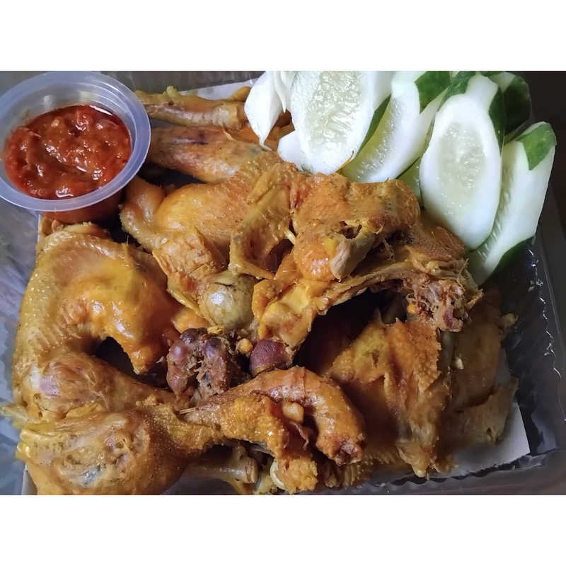 

AYAM KAMPUNG UNGKEP 1 EKOR 5 POTONG