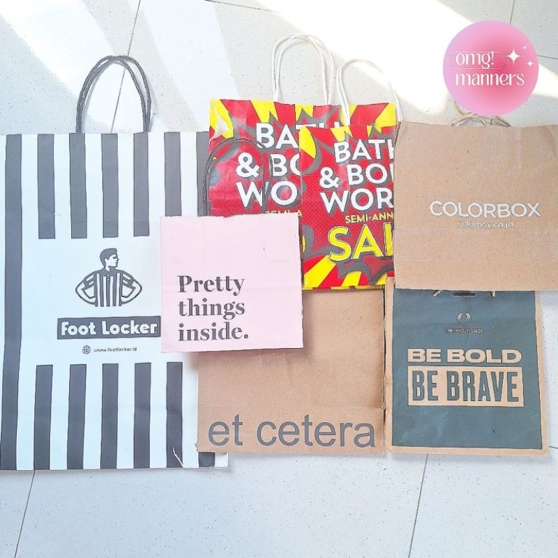 

[ORIGINAL 100%] PAPERBAG FLYING TIGER BATH & BODY WORK FOOTLOCKER THE BODY SHOP SOCIOLLA ET CETERA COLORBOX MINISO