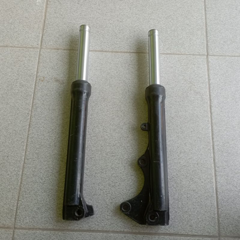 SHOCKBREAKER DEPAN YAMAHA XEON karbu XEON RC