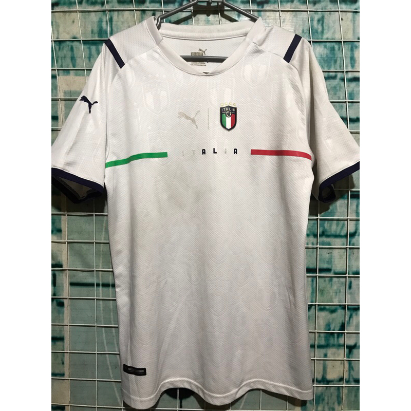 italia away 2020