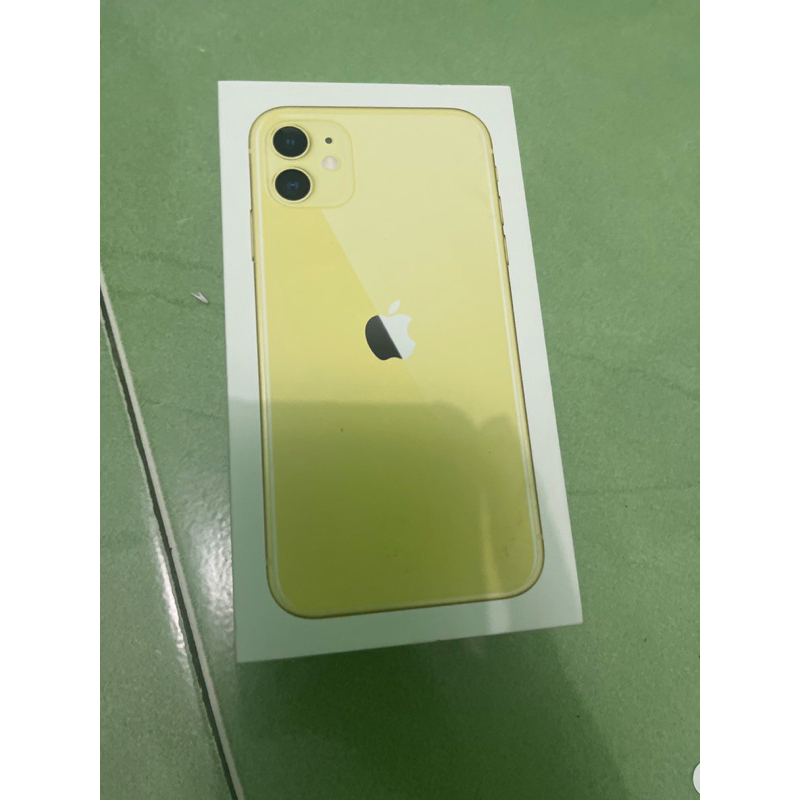 

Kardus Bekas iphone 11 ori warna yellow