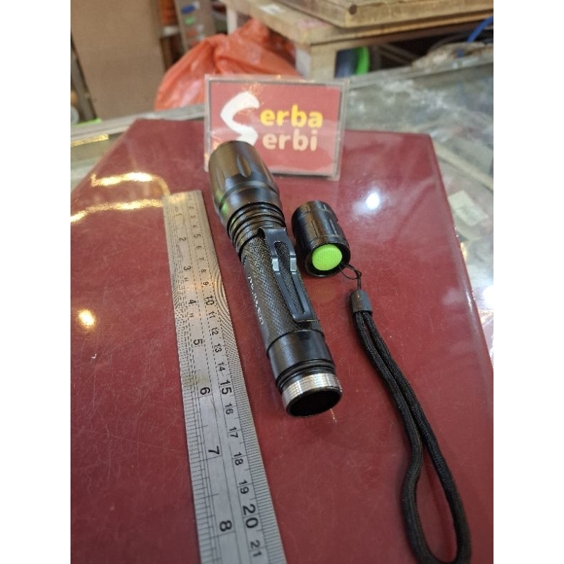 {BESAR SENTER SWAT LED}Police cree lsd taffware t6 zoom