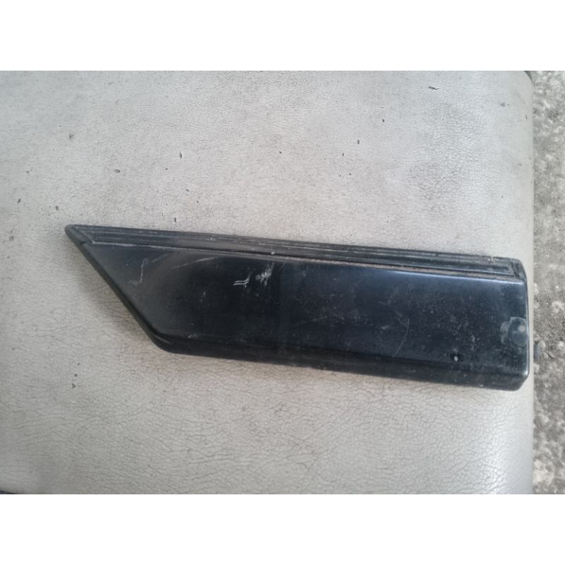 molding fender kiri corona at151