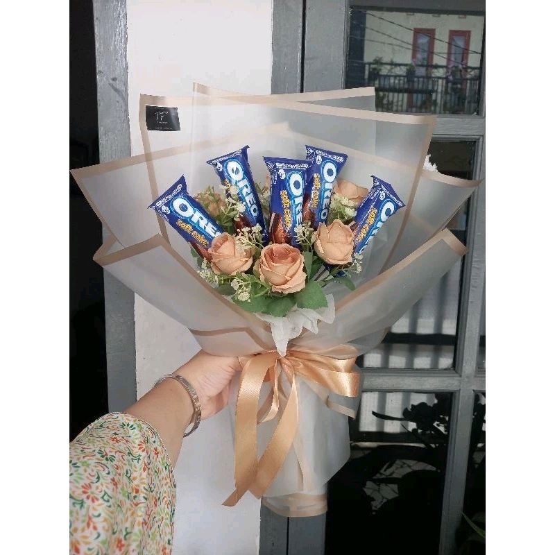

buket snack/buket valentine/buket wisuda/ulangtahun/anniversary.