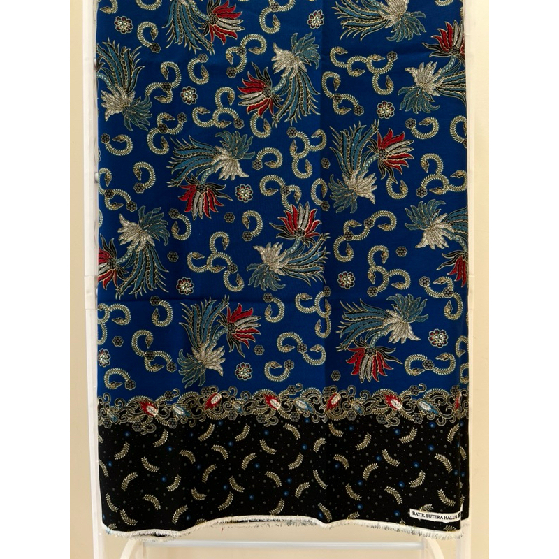 Kain batik sutera / kain sutera / kain sutra / sutera / sutra / batik