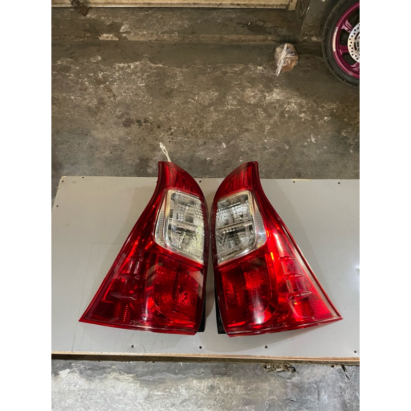 Stoplamp avanza 2016-2019