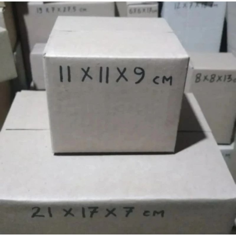 

kardus box packing ukuran 11×11×9 cm