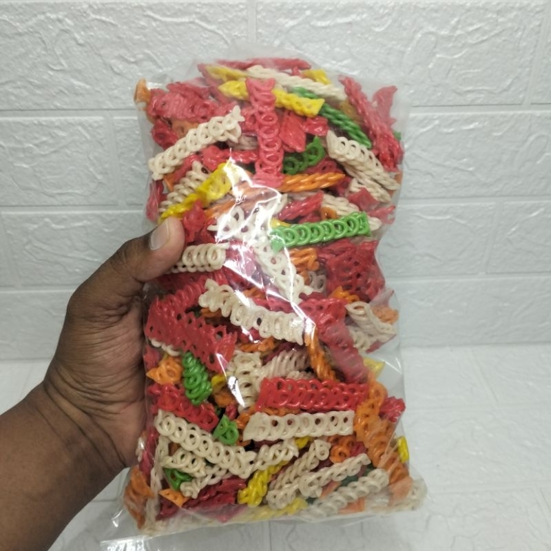 

kerupuk rantai kemasan 500 gram - kerupuk seblak - kerupuk warna warni