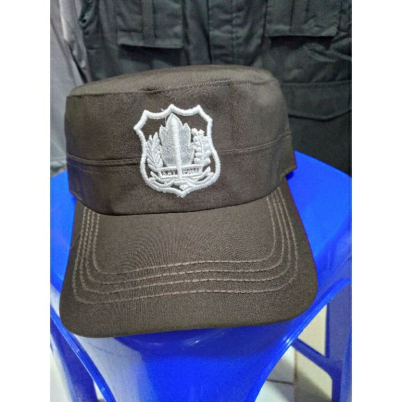 Topi komando satpam coklat