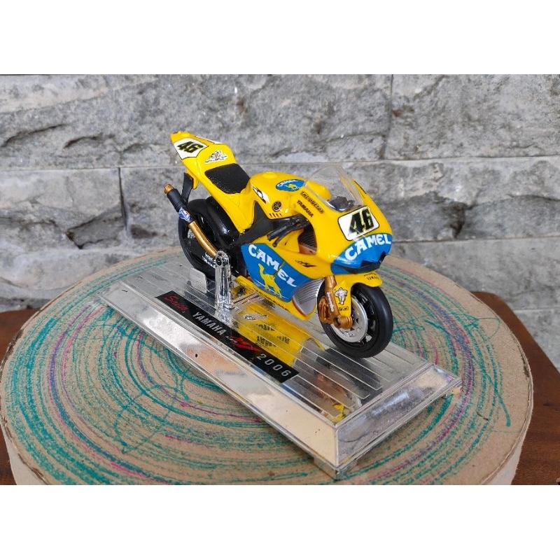 diecast motogp Valentino Rossi 2006 saico