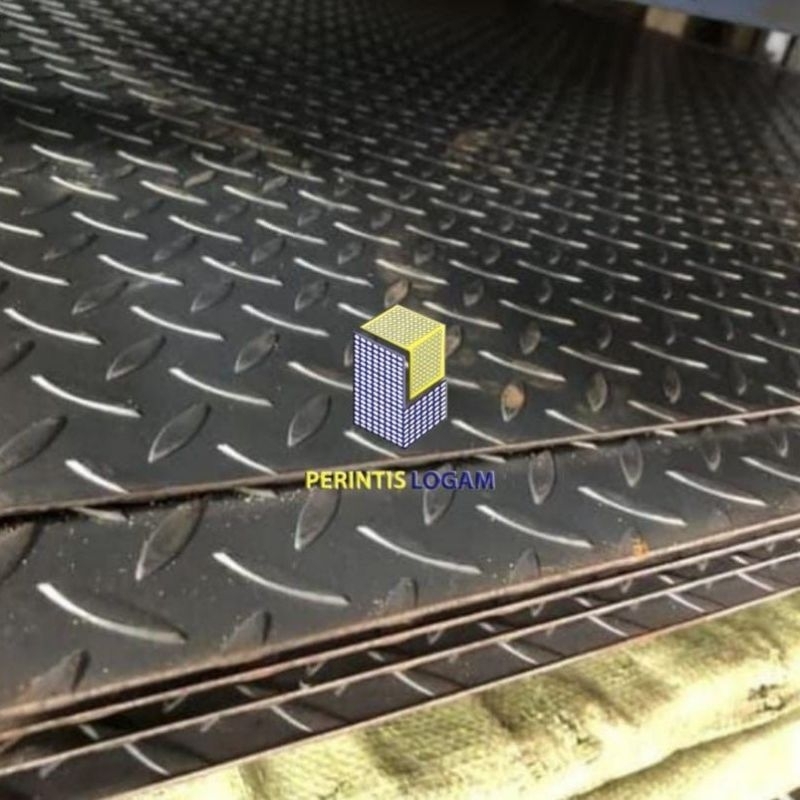 PLAT BORDES Besi Tebal 5 mm Uk 1.2 x 2.4 Meter