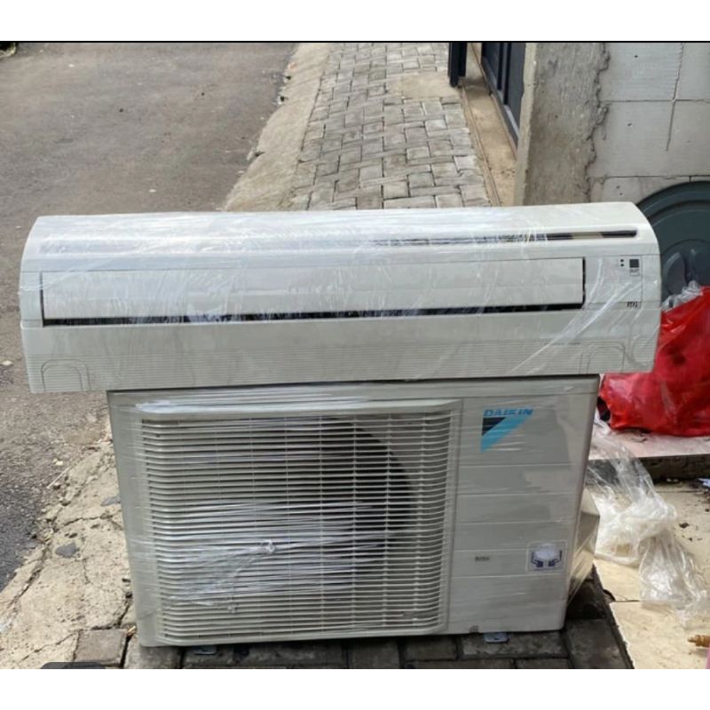 AC Daikin 2pk Second Thailand + Pasang