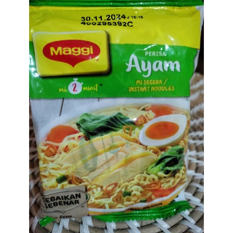 mie maggi (1bks 78gram)/mie maggi kari/mie maggi Malaysia/mie Malaysia/Maggie kari