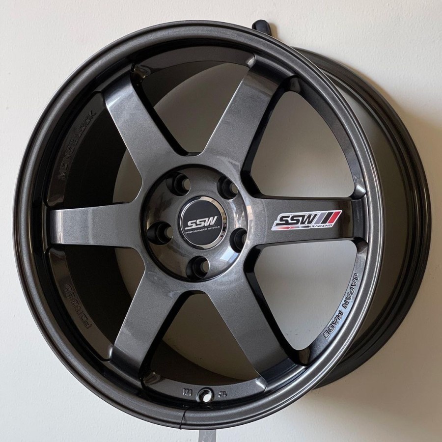 velg racing r18 TE37 SSW Velg mobil 18 Xpander innova hrv civic terios