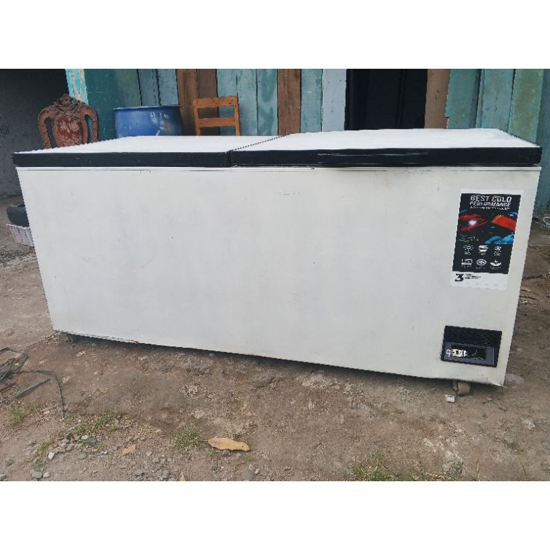 Freezer box gea 900L second bekas