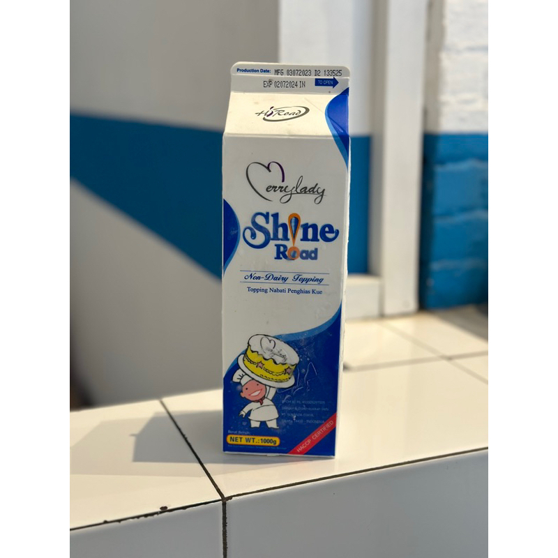 

Shine Road Whipping Cream 1 Liter Plain Original