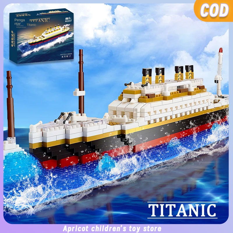 【COD】Kapal Titanic Mainan Bangunan Bricks Titanic 607PCS Kapal Pesiar Titanic  DIY Mainan Model Blok