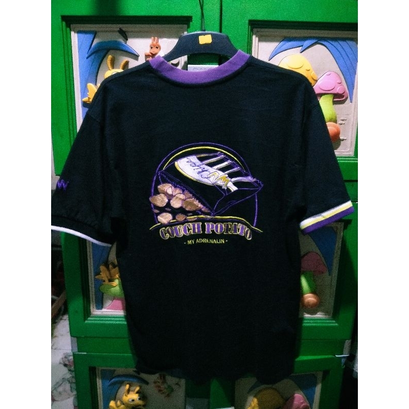 kaos oblong brand wv project second preloved