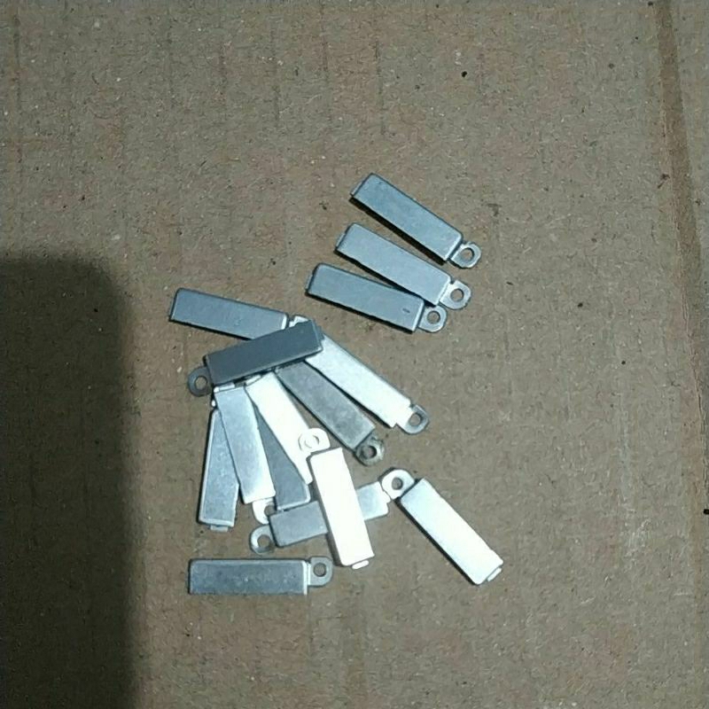 PENUTUP BAUT BEKAS OPPO F1S