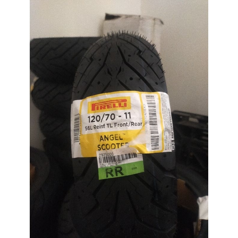 Pirelli Angel scooter 120/70-11