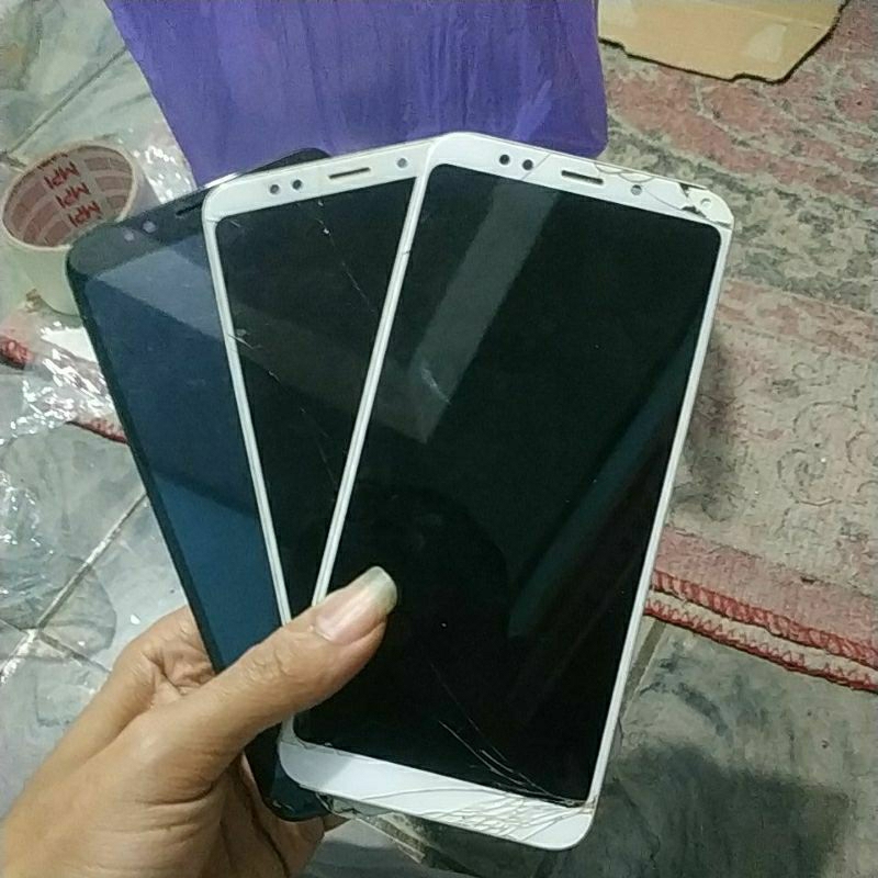 LCD NORMAL MINUS TOUCHSCREEN BEKAS REDMI 5 PLUS