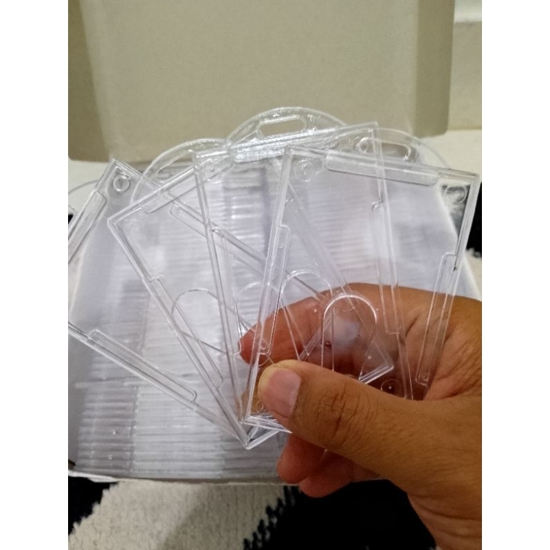 Tempat ID Card / ID Card Holder Bahan Mika Akrilik