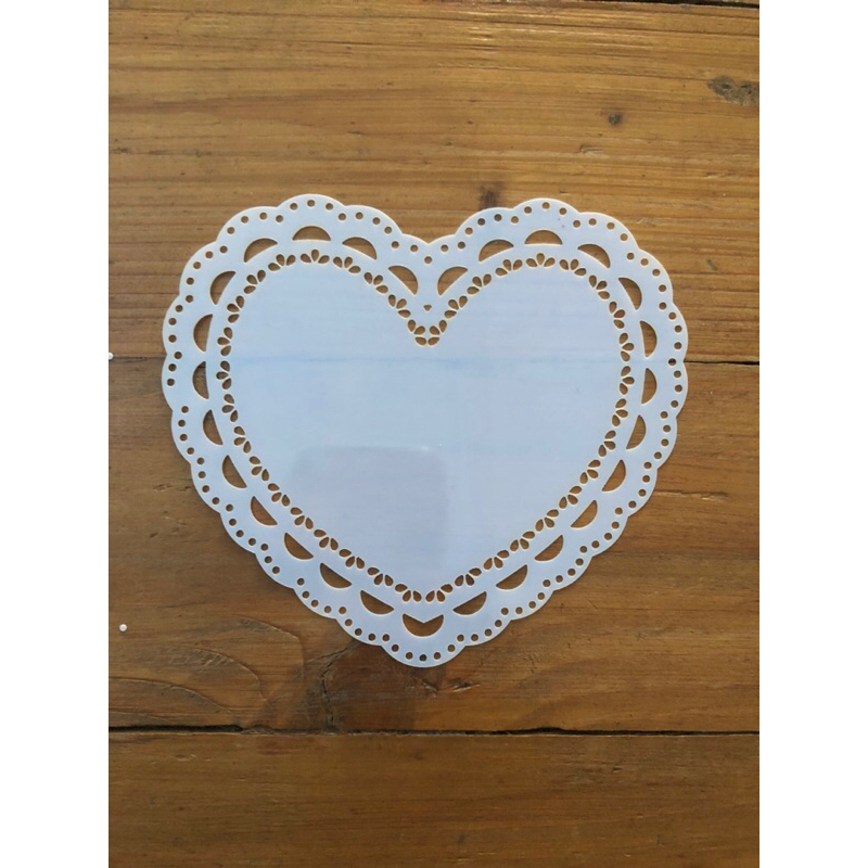 

Aneka Stencil Limited Stock Doiley Lace Bentuk Hati Bundar dll