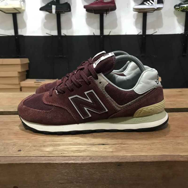 Sepatu New Balance 574 Classic