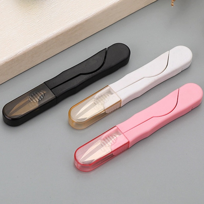 

x-Mart Small Thread Trimming Scissors With Cover 6237