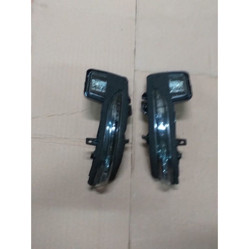 Lampu sein Mitsubishi Xpander