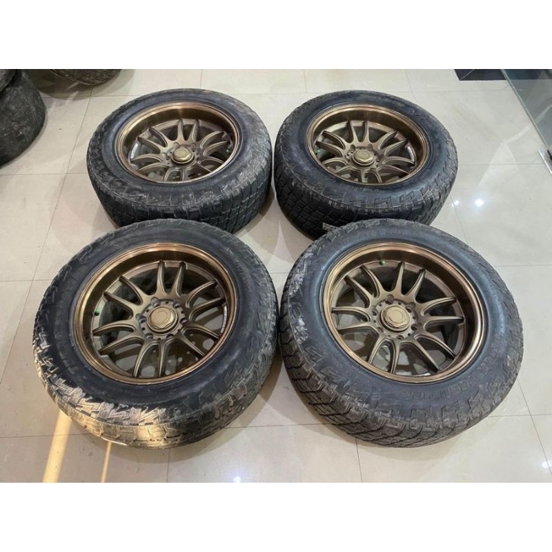 velg jf gaze r18x9 baut 6x139,7 et0 plus ban cocok banget buat pajero,fortuner,,isuzu mux dll
