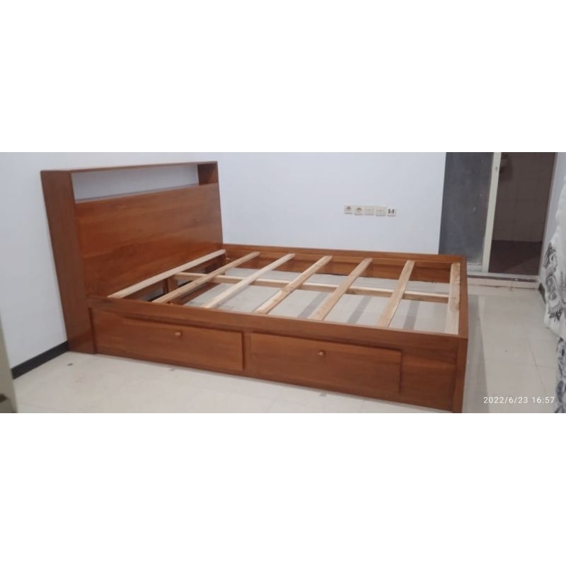 DIPAN JATI MINIMALIS 160x200