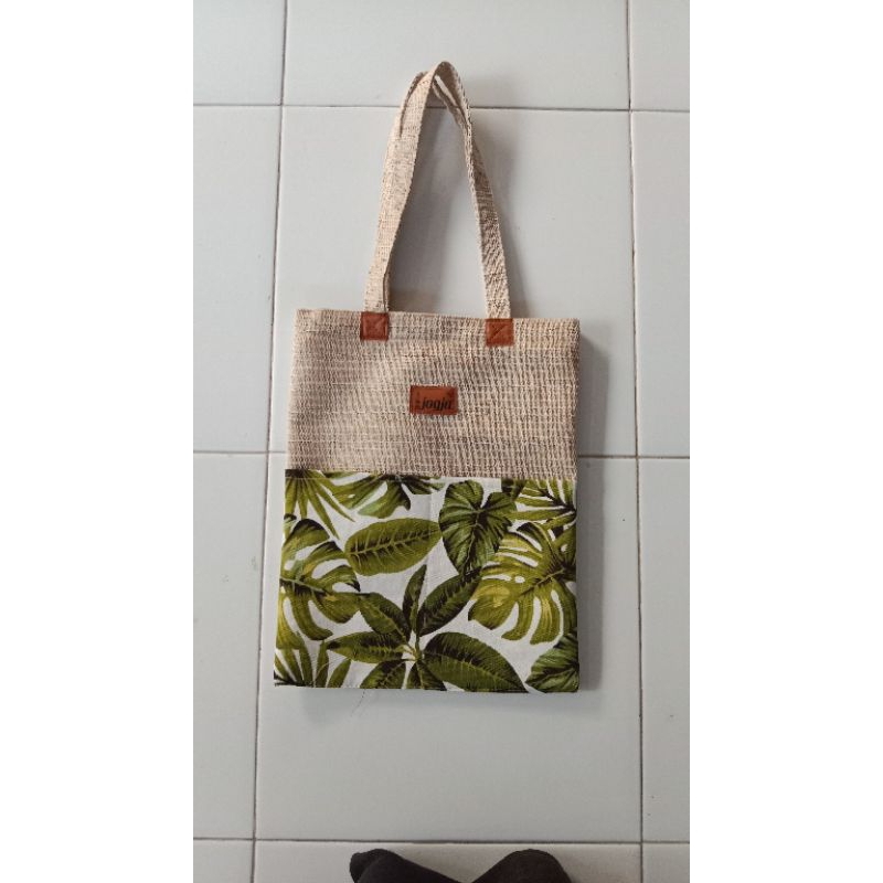 Totebag Eboni