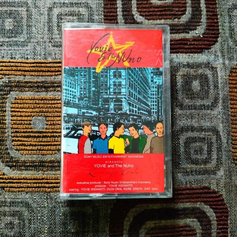 kaset pita YOVIE & NUNO-kemenangan cinta