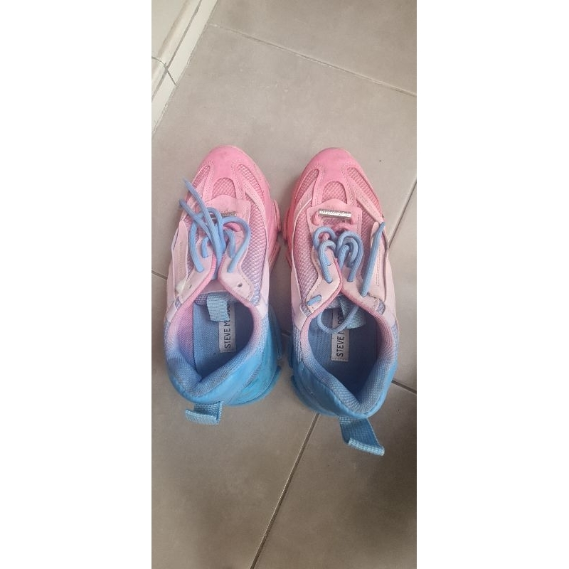 Steve Madden Preloved