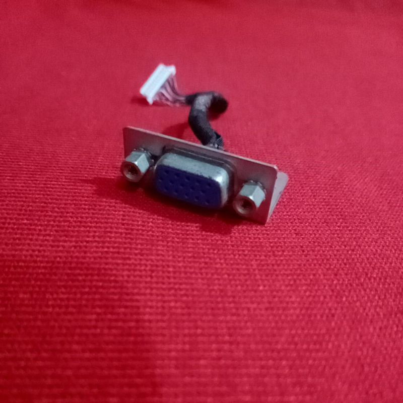 port vga laptop toshiba satellite k30