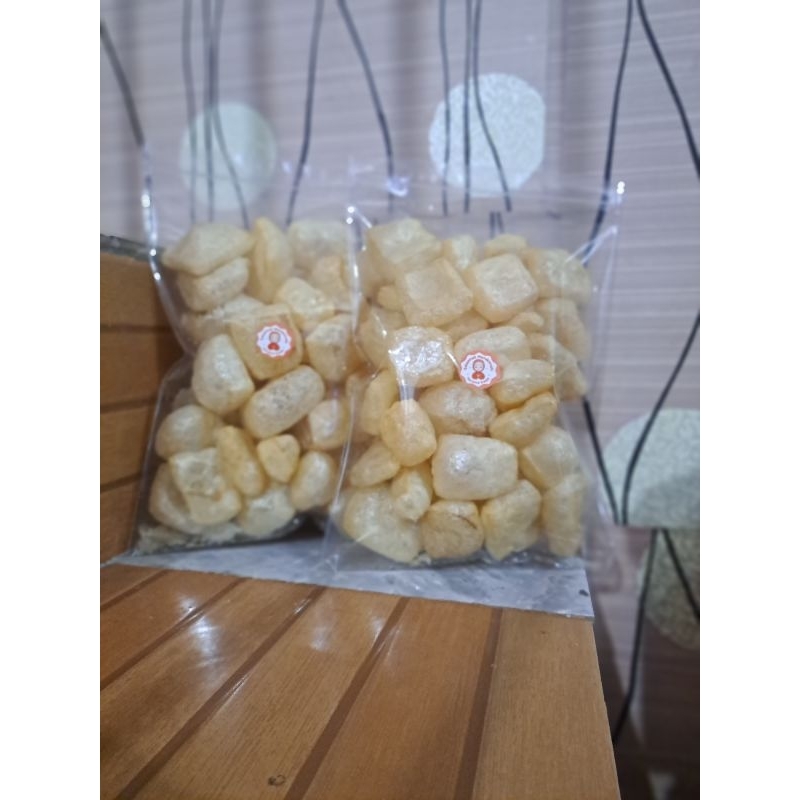 

Kerupuk Kulit Sapi Asli Dorokdok Kemasan Oleh Oleh