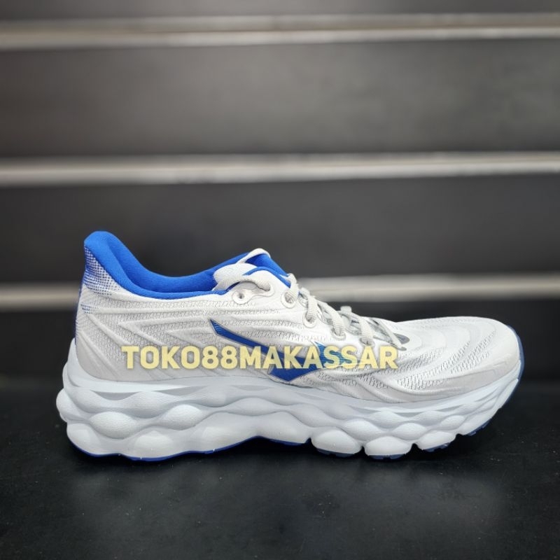 Sepatu Running Mizuno Wave SKY 8