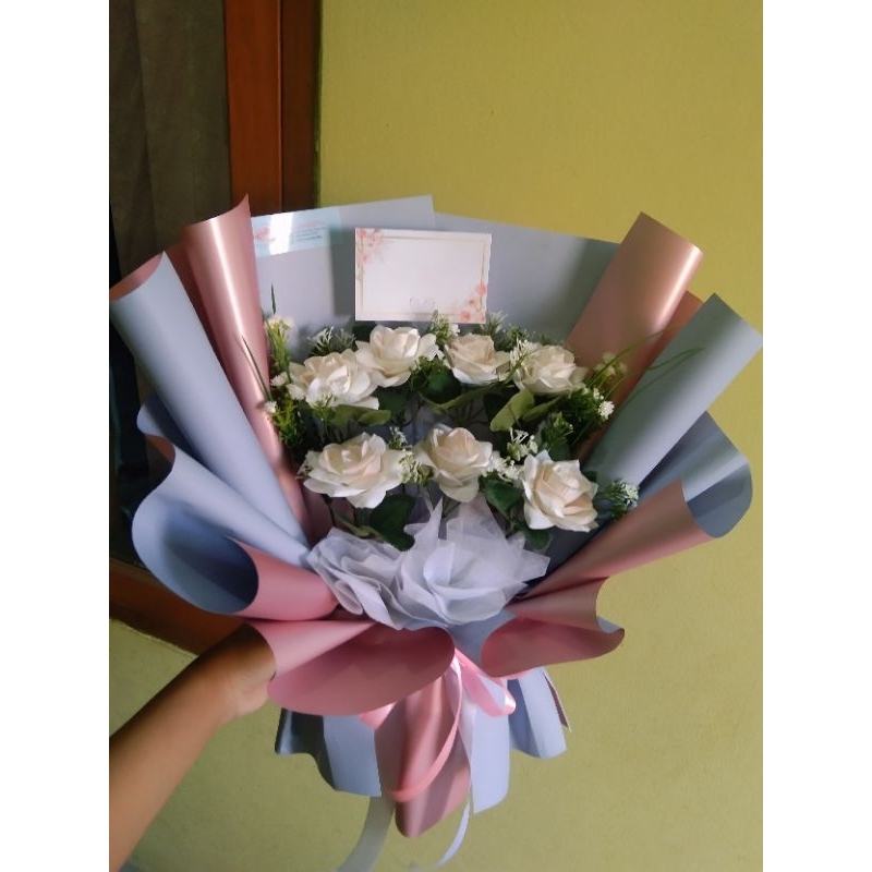bouquet bunga mawar putih bludru artificial