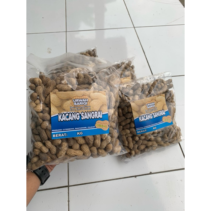 

kacang panggang atau kacang sangrai