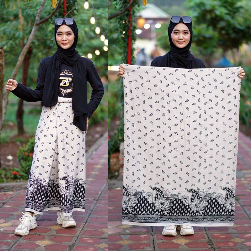 Sarung Goyor Santriwati / Sarung Santri Putri/ Sarung Wanita/ Sarung Aqil / Sarung