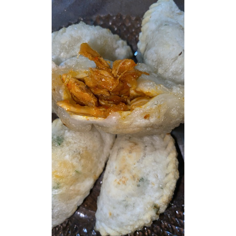 

Cireng Isi Ayam Suwir Pedas