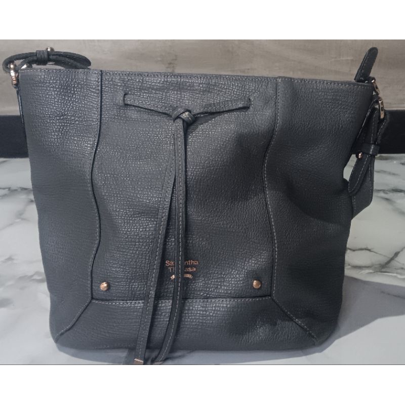 preloved hobo samantha thavasa