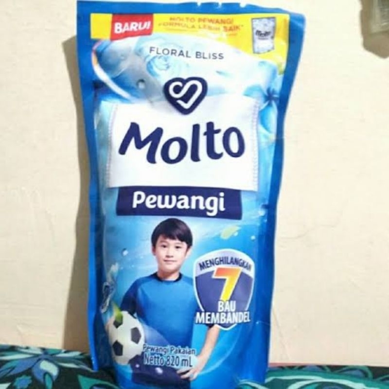 Promo Molto Untuk Pewangi Pakaian  Dengan Kemasan 1,8 Liter