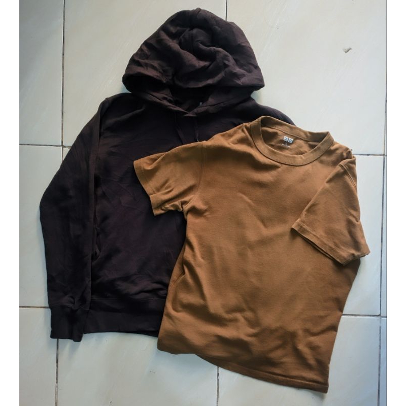 kaos uniqlo second ori