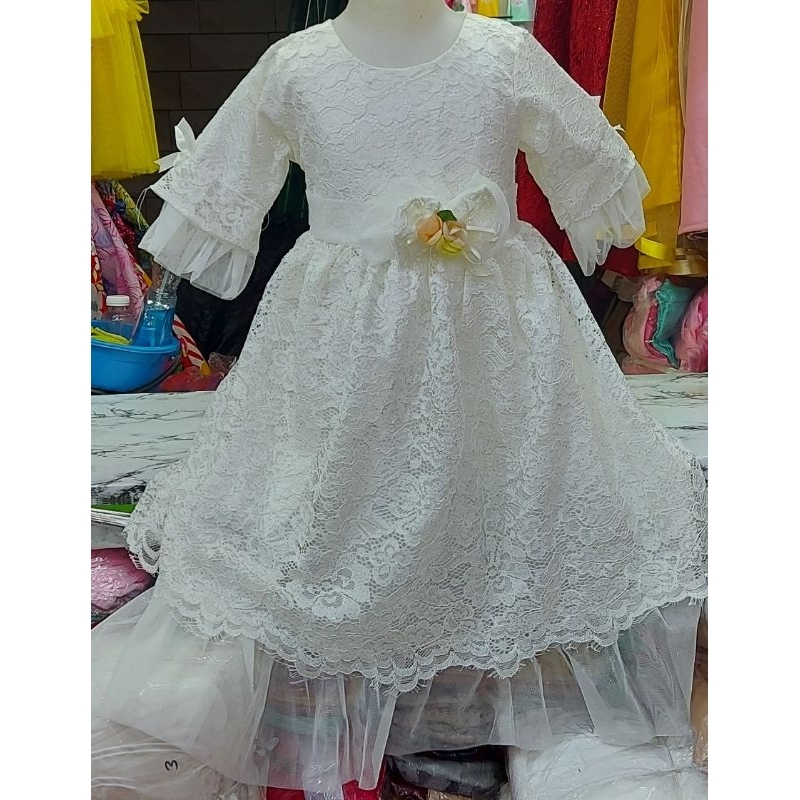 Gaun anak brokat putih