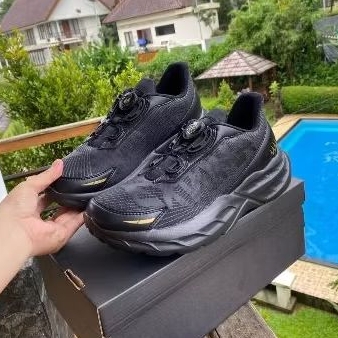 SEPATU RUNNING  EXDUMA TALI PUTAR SPARCO