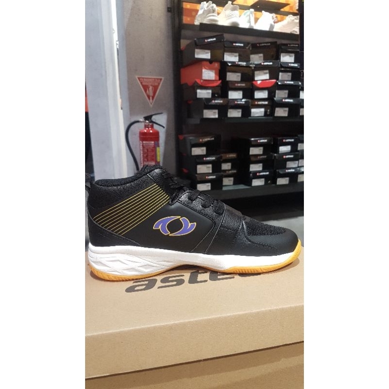 Sepatu Basket Astec
